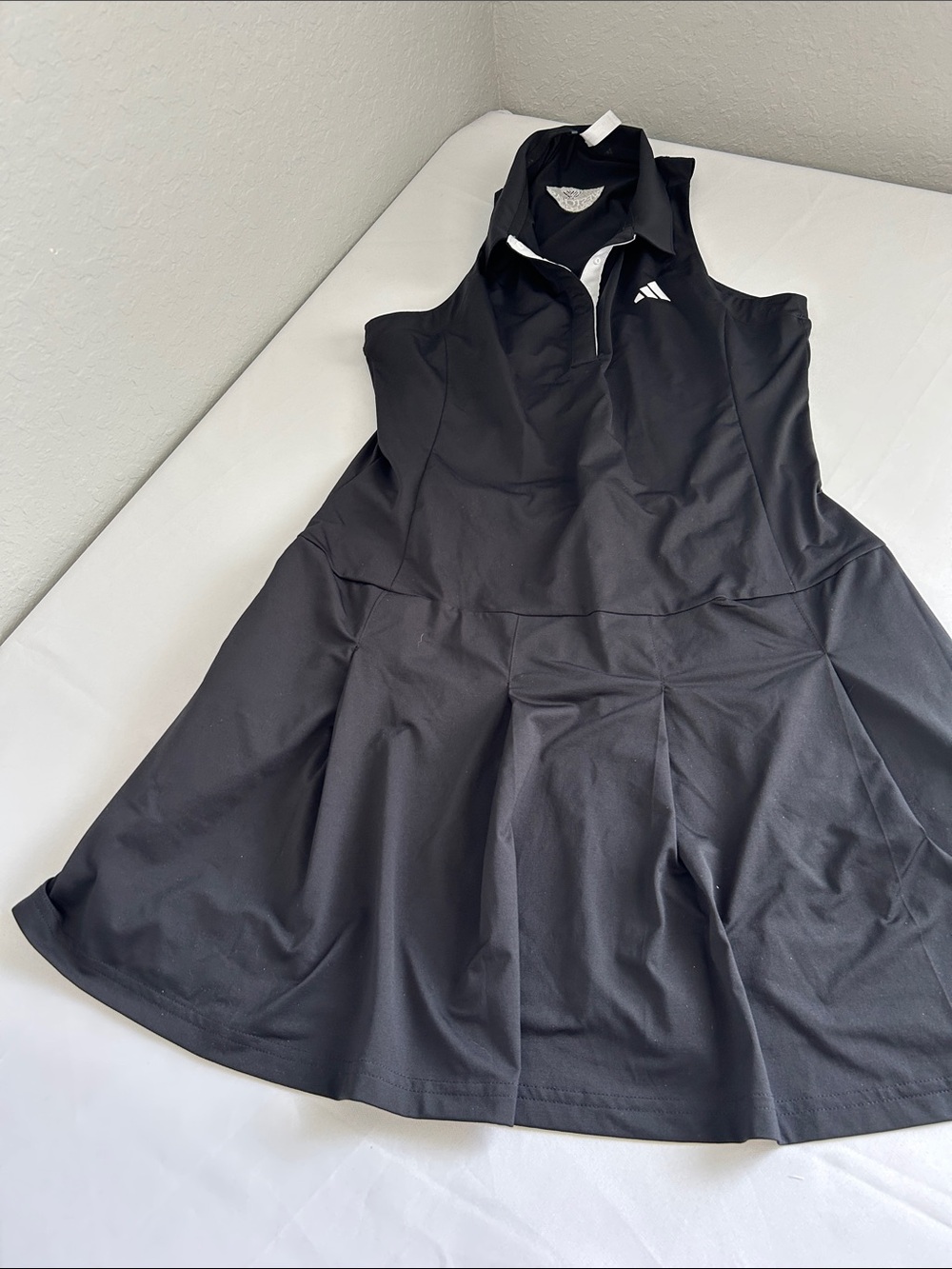 Adidas Women’s M Black Sleeveless Golf Tennis Dress Collared Athletic Fit Flare